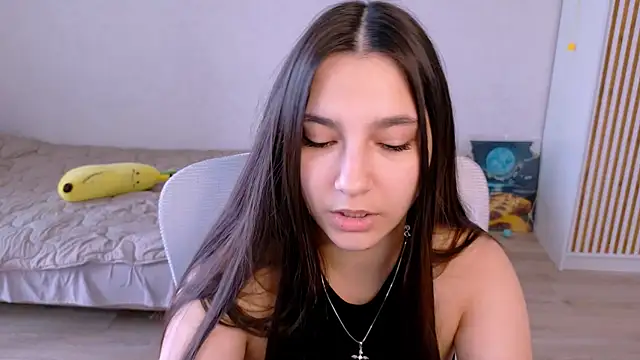 Ari Grend online show from May 2026 02:55:01 PM