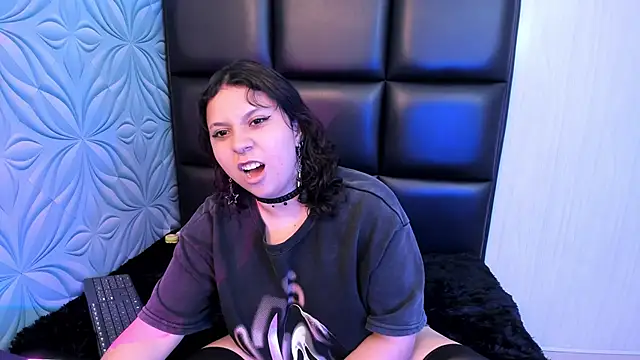 Snapshot of dannixxxluv chatting on March 2026 09:32:02 PM dannixxxluv online show from March 2026 09:32:02 PM