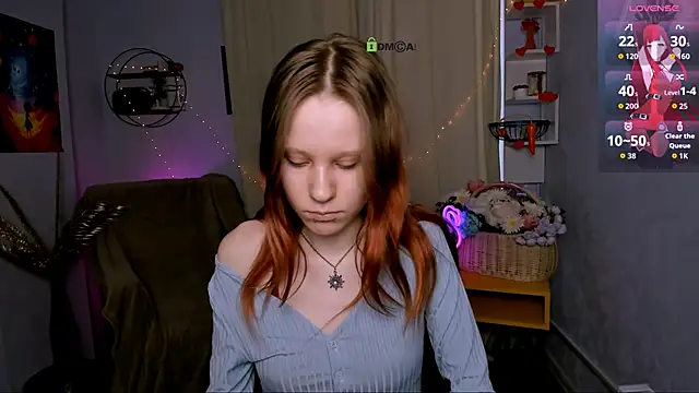 cassandra nik online show from March 2026 06:14:01 AM