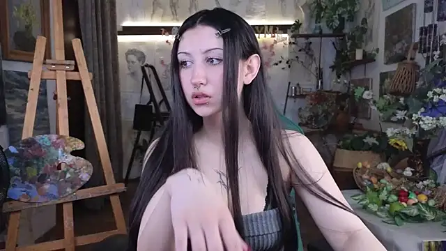 EffieMeowley online show from April 2026 09:24:02 AM