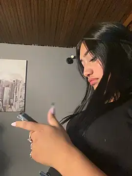 GeorgiaPink  online show from April 2026 01:42:02 AM