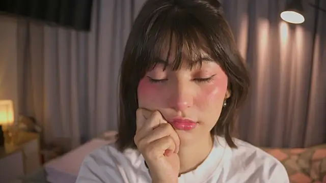 Snapshot of AitanaJhons_ chatting on June 2026 10:20:01 AM AitanaJhons online show from June 2026 10:20:01 AM