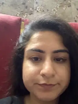 Crazyforyou143 online show from April 2026 07:58:01 PM