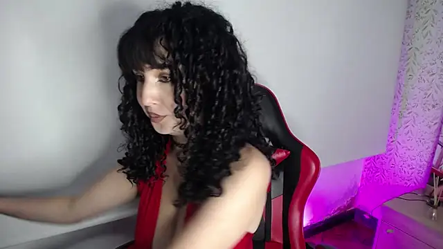 Snapshot of artemisa_aly chatting on February 2026 11:32:01 AM artemisa aly online show from February 2026 11:32:01 AM