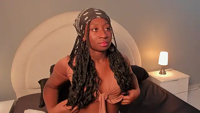 zoepinkett online show from March 2026 03:22:02 AM