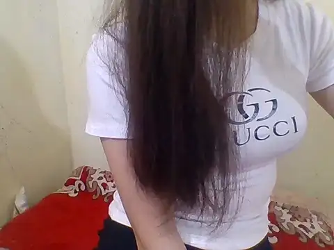 kiraa-007 online show from March 2026 02:33:01 PM