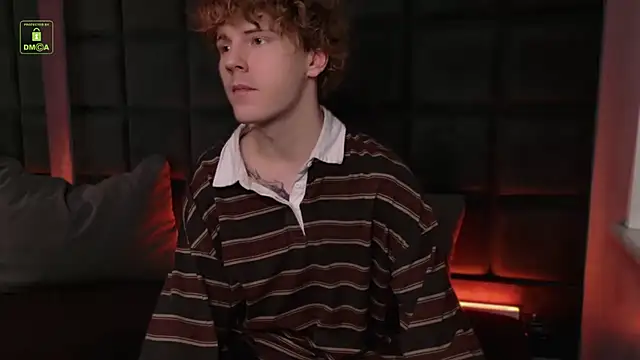 Snapshot of Mickey_Hawk chatting on March 2026 05:19:01 AM Mickey Hawk online show from March 2026 05:19:01 AM