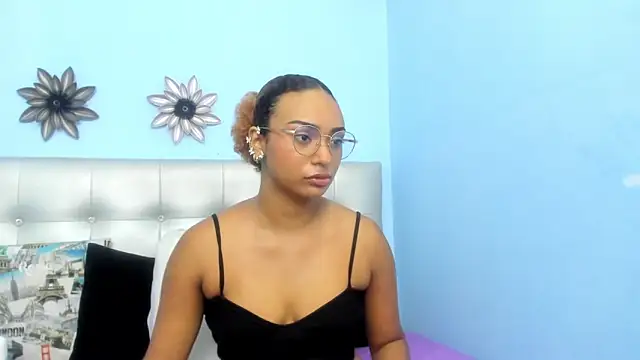 Saray sexylove online show from April 2026 11:36:01 AM