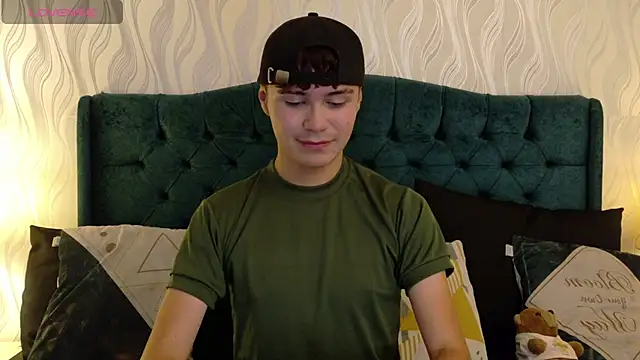 Snapshot of Crush_Nier chatting on March 2026 07:53:02 PM Crush Nier online show from March 2026 07:53:02 PM