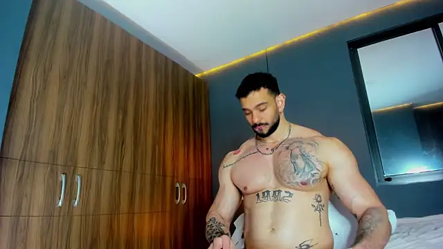 massimo visconti online show from March 2026 03:01:01 AM