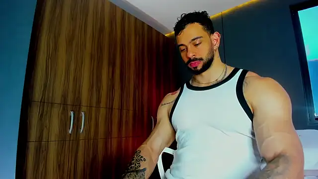 massimo visconti online show from March 2026 03:13:02 PM