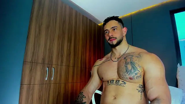 massimo visconti online show from April 2026 05:40:01 PM