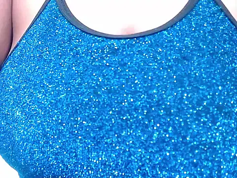 thalia perveertt online show from April 2026 03:13:01 PM