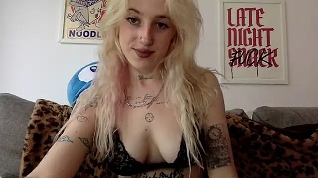 EmmyWet online show from July 2026 05:12:02 PM