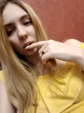 Snapshot of Prinseska27 chatting on March 2026 07:54:01 PM Prinseska27 online show from March 2026 07:54:01 PM