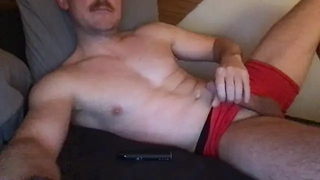 thierrinho8148 online show from February 2026 07:35:01 PM