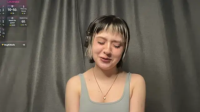 AueshaSimon online show from March 2026 09:04:01 AM