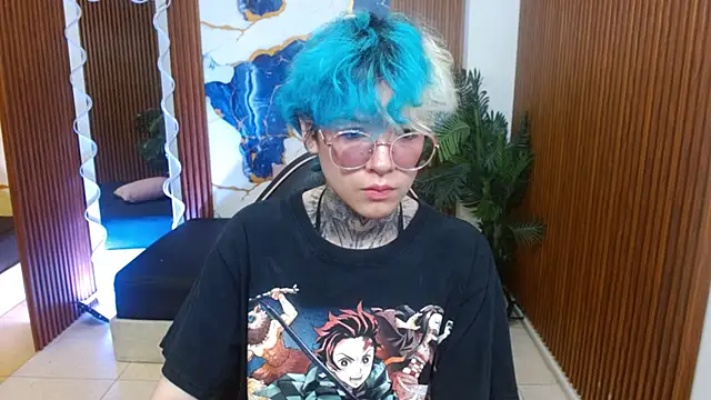 Lyra tay online show from April 2026 07:03:02 PM