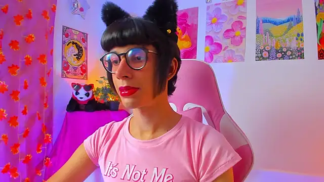 Madeline 21 online show from March 2026 05:07:02 AM