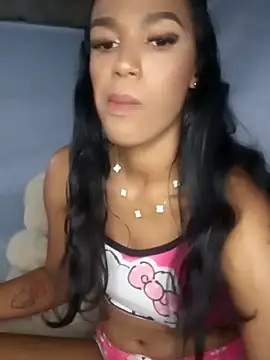 FlorSalvaje  online show from April 2026 12:55:02 AM