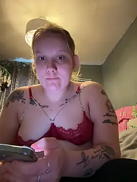 Snapshot of SassieBlondie chatting on February 2026 04:19:02 PM SassieBlondie online show from February 2026 04:19:02 PM