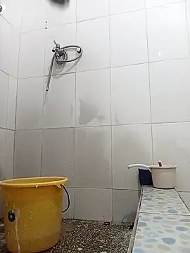 khoded333 online show from April 2026 12:32:01 AM