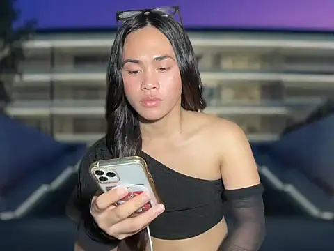 Snapshot of Hotcumbb28 chatting on February 2026 10:16:01 AM Hotcumbb28 online show from February 2026 10:16:01 AM