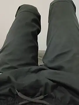 shybullggn online show from March 2026 04:20:01 PM