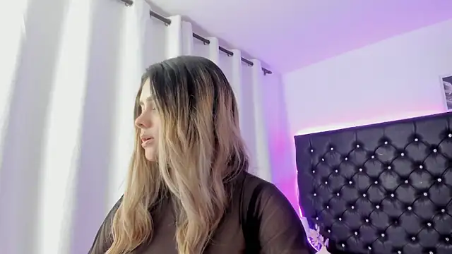 Sharon Storm online show from April 2026 01:45:02 PM