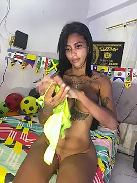 Snapshot of Antonella-smitt chatting on June 2026 12:17:01 PM Antonella-smitt online show from June 2026 12:17:01 PM