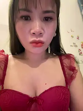 Snapshot of Liisa_loveU chatting on March 2026 06:10:01 PM Liisa loveU online show from March 2026 06:10:01 PM