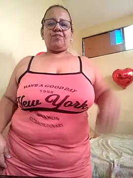 Snapshot of Roxy_77 chatting on March 2026 02:41:02 PM Roxy 77 online show from March 2026 02:41:02 PM