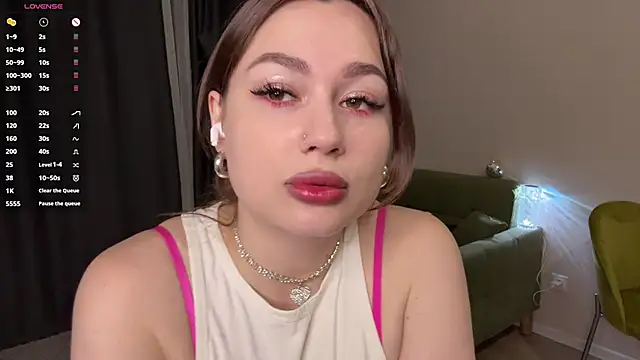 Snapshot of FilomenaGaertner chatting on February 2026 04:41:01 PM FilomenaGaertner online show from February 2026 04:41:01 PM