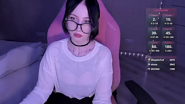 eva luvsoak online show from July 2026 04:46:02 PM