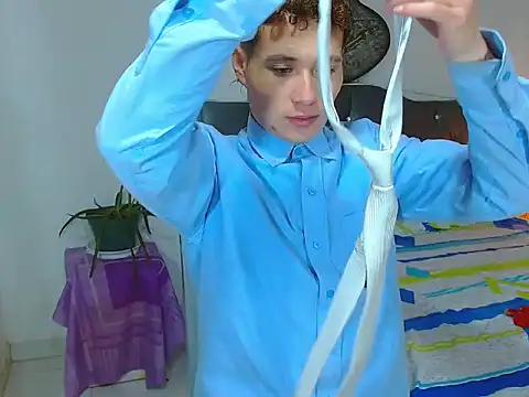  Santi2 online show from April 2026 12:30:01 AM