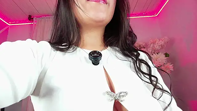 Andrejoness online show from April 2026 05:44:02 AM