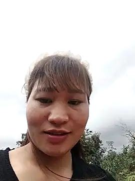 Snapshot of Lilinn_ chatting on February 2026 04:13:02 AM Lilinn online show from February 2026 04:13:02 AM