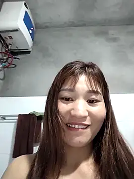 Lilinn  online show from March 2026 11:27:02 AM