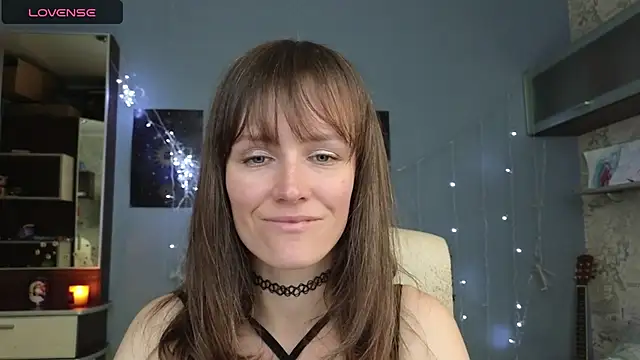 Snapshot of Tender_Swan chatting on May 2026 09:15:02 AM Tender Swan online show from May 2026 09:15:02 AM