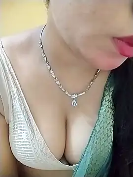 Snapshot of Bhawika-Kashap chatting on June 2026 06:59:01 AM Bhawika-Kashap online show from June 2026 06:59:01 AM