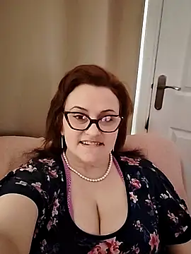 Snapshot of Teacher-Sue chatting on March 2026 02:46:02 PM Teacher-Sue online show from March 2026 02:46:02 PM