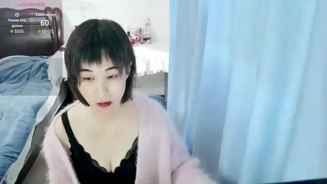 Snapshot of PINGGUO-99 chatting on March 2026 07:47:01 AM PINGGUO-99 online show from March 2026 07:47:01 AM