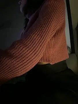 Michelledial online show from April 2026 06:19:01 AM