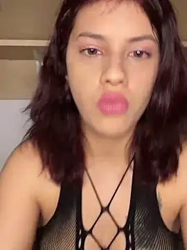 MommySexxy23 online show from March 2026 07:20:02 PM