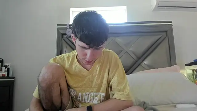 Snapshot of gayndepressed chatting on February 2026 08:54:01 PM gayndepressed online show from February 2026 08:54:01 PM