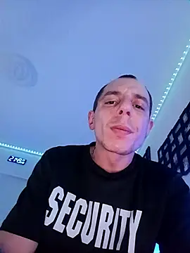 Snapshot of Hugo1993 chatting on February 2026 08:54:01 PM Hugo1993 online show from February 2026 08:54:01 PM