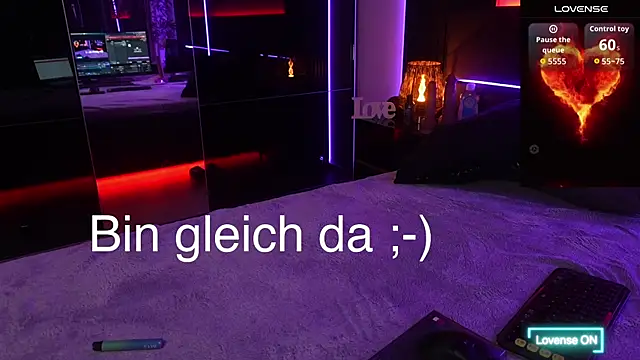 Scarlet6Sins online show from April 2026 06:13:02 PM