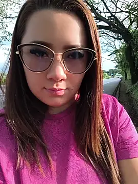 maleja smmith online show from April 2026 09:30:02 PM