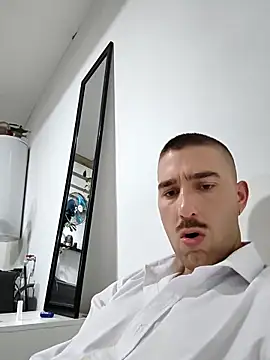 straightdude99 online show from March 2026 01:01:01 AM