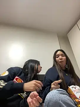 Snapshot of Genblan chatting on March 2026 09:31:02 PM Genblan online show from March 2026 09:31:02 PM